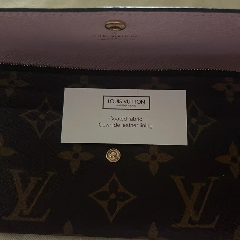 Louis Vuitton wallet - Picture 8 of 8